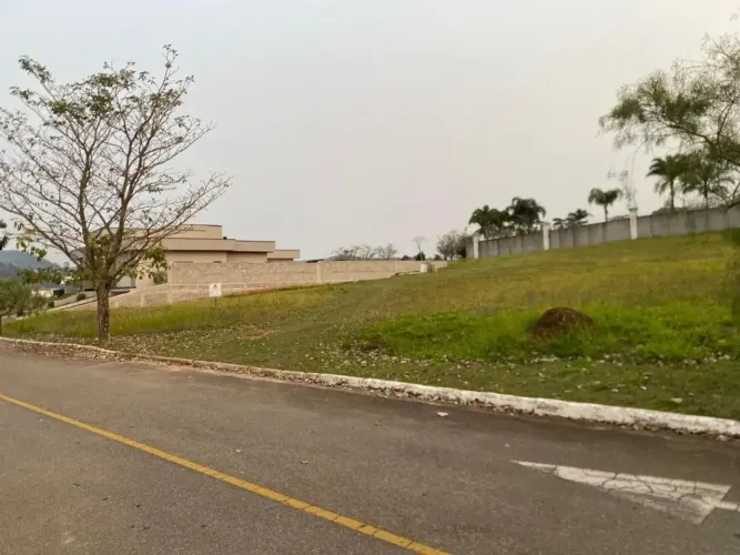 Terreno à venda, 1020 m² por R$ 399.000,00 - Chácara São Félix - Taubaté/SP
