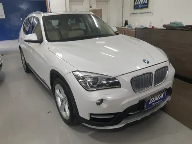 BMW X1 Sdrive 20I X-line 2.0 TB Active Flex 2015