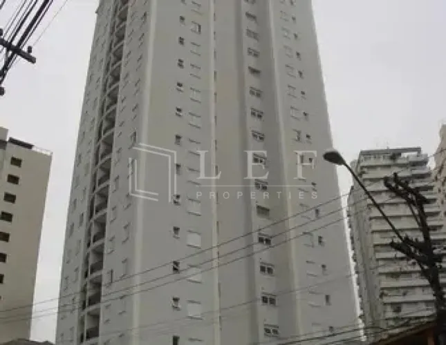 R Voluntários da Pátria, Santana
