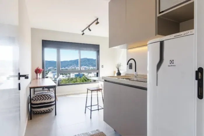 Studio Mobiliado e Equipado na Carvoeira