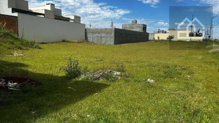 Terreno à venda, 301 m² por R$ 329.000,00 - Tropical III - Cascavel/PR