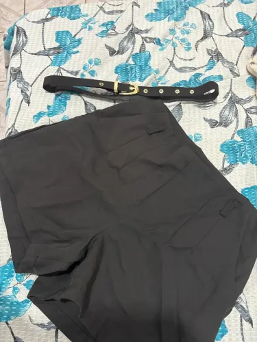 short alfaiataria preto 