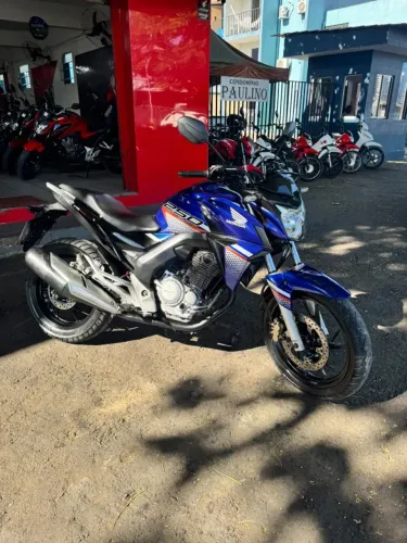 CB TWISTER 250 2021/2022