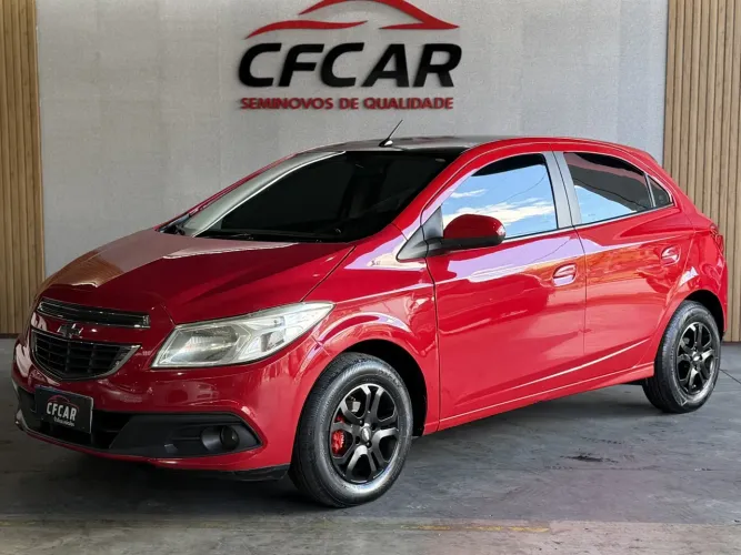 Chevrolet Onix Hatch LT 1.0 8V Flex Mec. 4P 2013
