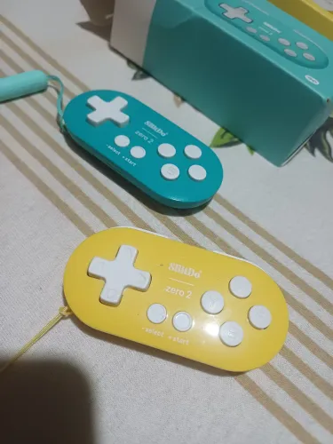 Controle 8 bitdo zero 2