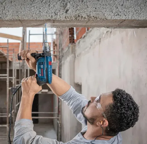 Furadeira de Impacto Bosch GSB 13 RE 750W 220V Maleta + Garantia Estendida