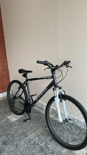 Bicicleta com marcha 