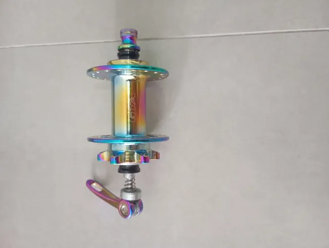 Cubo GTA dianteiro, bicicleta aro 26, seminovo!!!