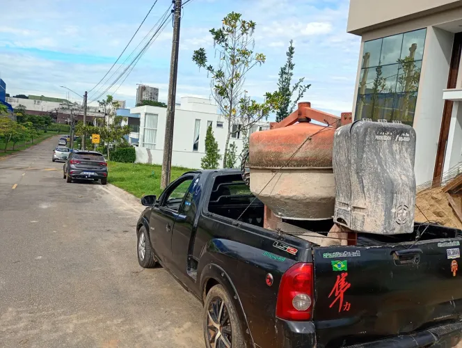 Frete de móveis fretes  serviço 