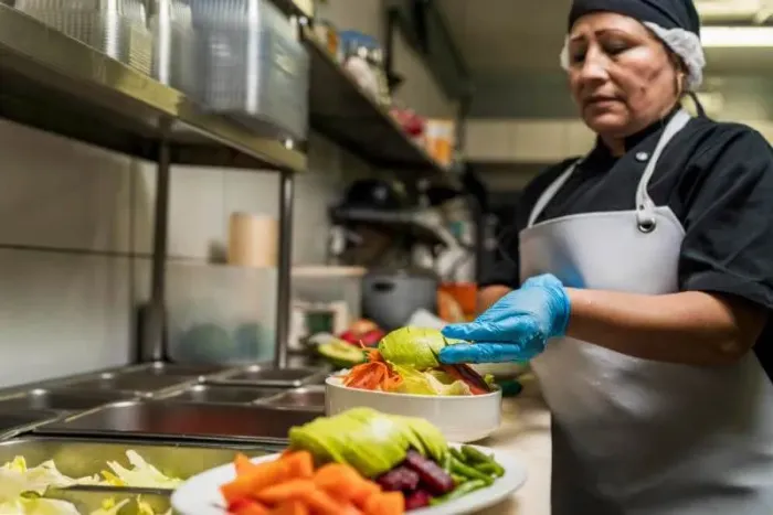 Cozinheira para sarandi centro