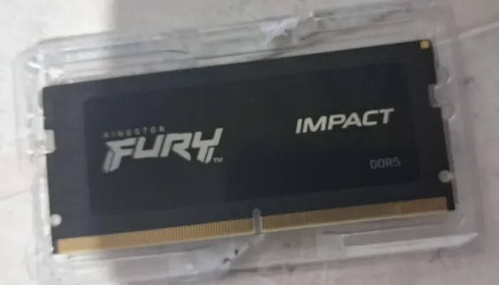 Memória pra Note Kingston Fury 16GB DDR5 4800Mhz