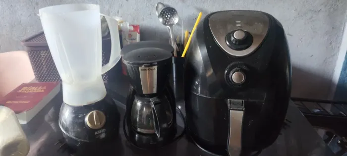 Airfryer, liquidificador e cafeteira