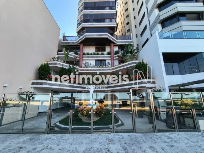 Apartamento com 114 m²; e 2 Suítes + Dependência na Av. Atlântica (Vista Mar/Centro)