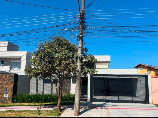 CASA ALTO PADRÃO NA VILA GOMES