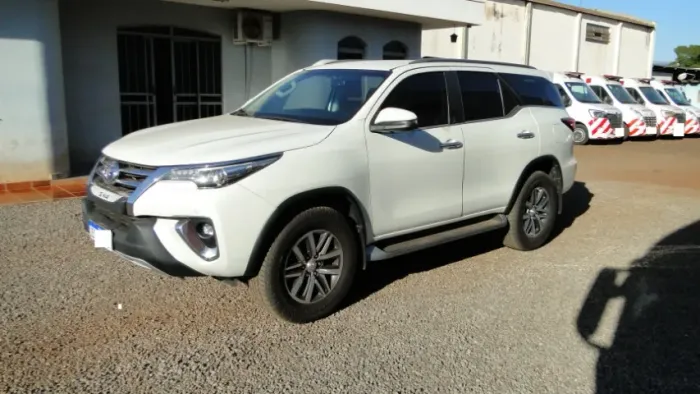 Toyota Hilux SW4 SRX 4X4 2.8 TDI 16V Dies. Aut. 2019