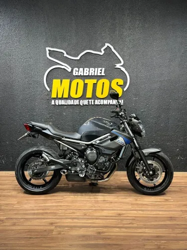 YAMAHA XJ6 600 N - 2015