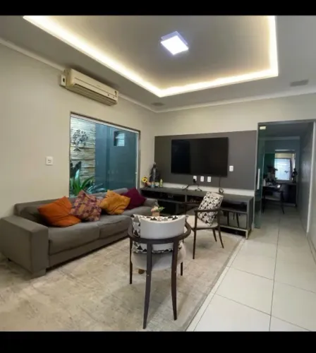 CASA A VENDA NO COHATRAC