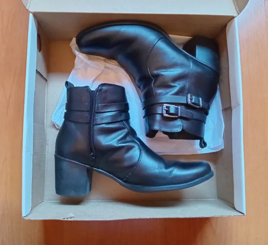 Bota Curta Inverno Narducci Preta Feminina 35