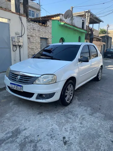 Renault Logan Expression Hi-flex 1.6 8V 4P 2011