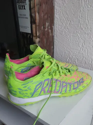 Chuteira Society Adidas Predator Semi Nova