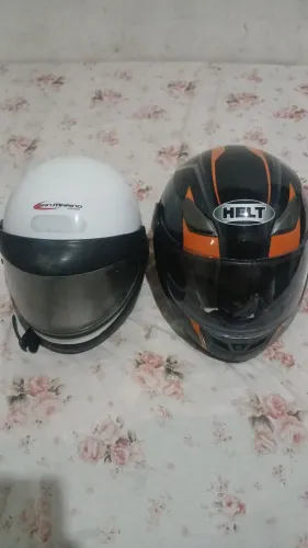 Capacete helt e um Sanmarino semi novo