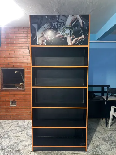 VENDO PRATELEIRAS/ BALCÃO DE MDF - EXCELENTE ESTADO!