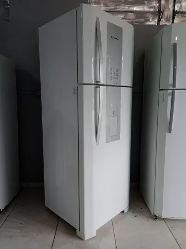 Geladeira dúplex Electrolux Frostfree grande