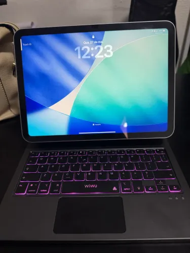 iPad 11 128GB Wi-Fi + Teclado Wiwu