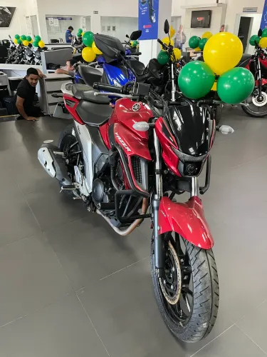 Fazer 250