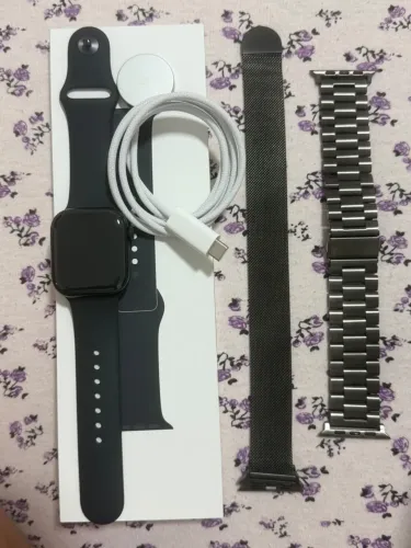 Vendo Apple Watch Series 11 de 42 mm GPS + Cellular