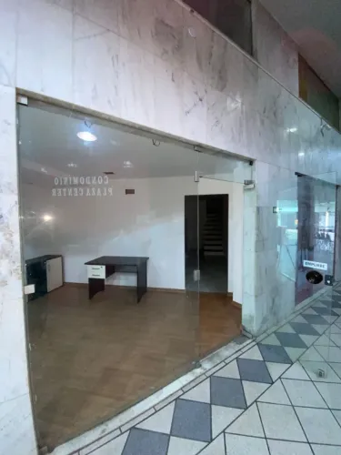 Loja C/ Garagem - 40m² - Centro Cabo Frio