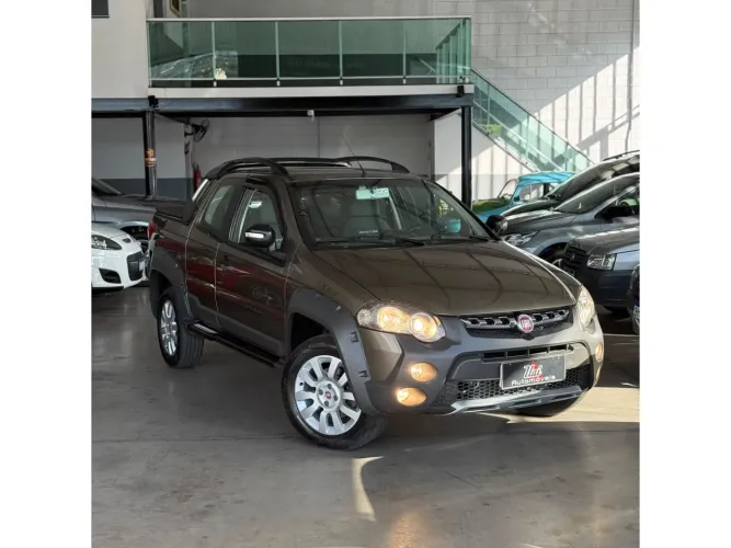 Fiat Strada Adventure1.8/ 1.8 Locker Flex CD 2014