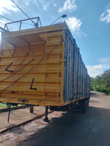 Carreta para puxar bagaço ou cavaco