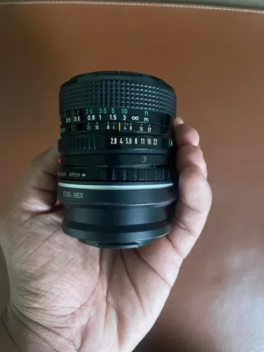 Canon 28mm 2.8