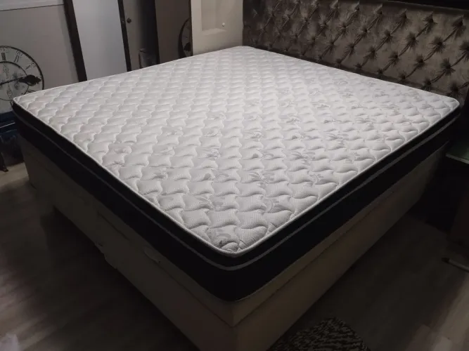 Cama baú e colchão king
