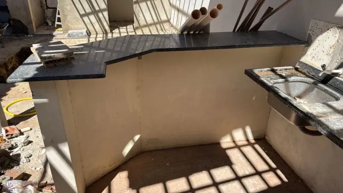 Pia bancada vaso sanitário itens separados