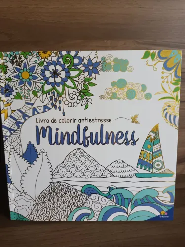 Livro de colorir.