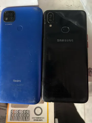 Celulares para a retirada de peças 