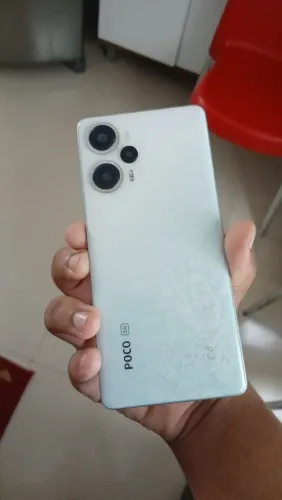 POCO F5 12GB DE RAM
