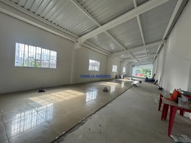Loja para alugar com 2 pavimentos 730m² Vila Belmiro Santos SP