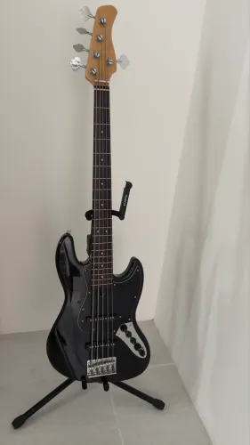 Contrabaixo 5 Cordas Sire Marcus Miller V3