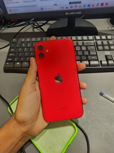 iPhone 11 64Gb Funcionando Tudo Tela trincada