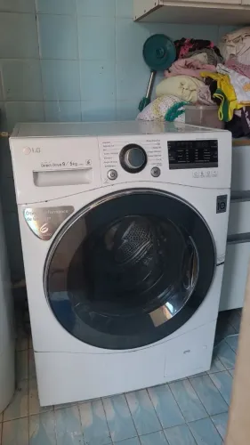 Maquina Lava e seca Funcionando