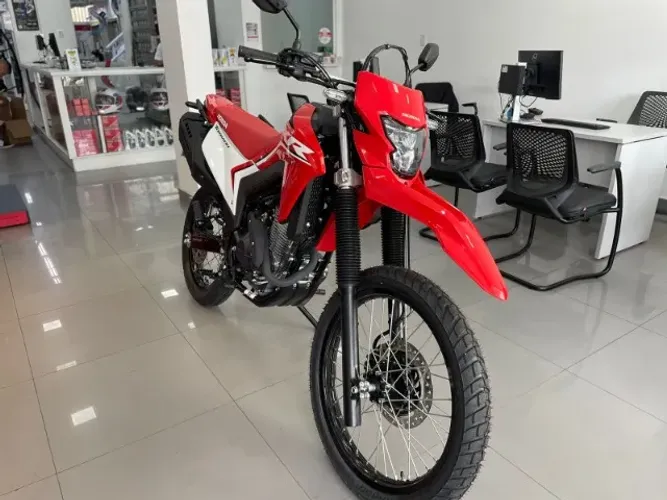 XR TORNADO 300 0KM