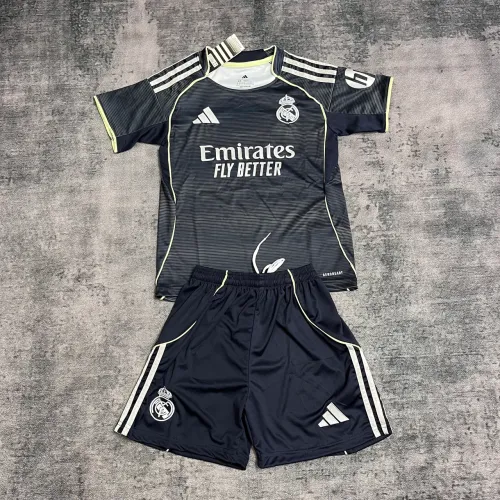 Kit infantil Real Madrid