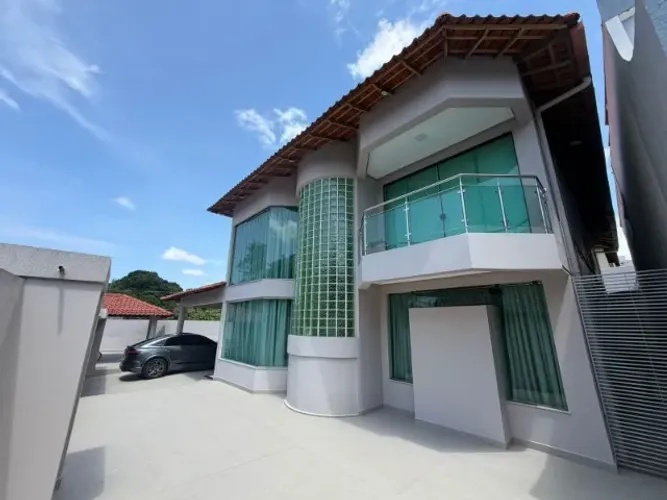 Condomínio Portal do Sol, Alugo Casa com 3 suítes, Modulados e Ar, Morada do Sol