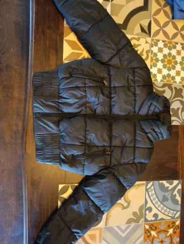 Jaqueta puffer forrada feminina