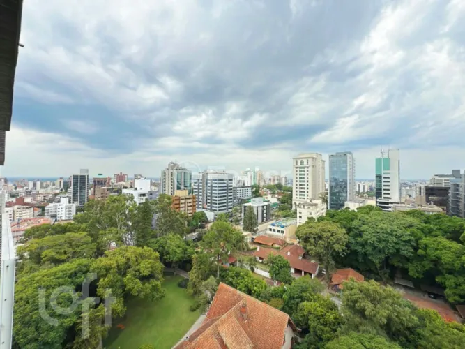 Apartamento à venda Rua Campos Sales, Boa Vista - Porto Alegre