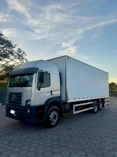 Caminhao VW 24-280 Constellation 