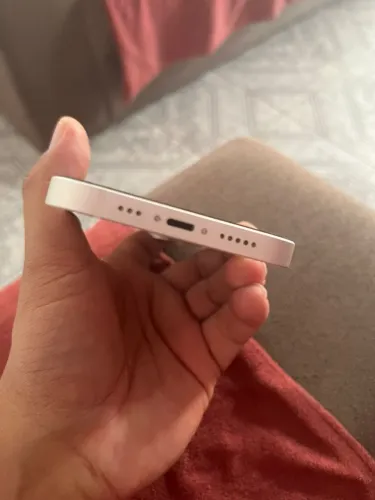 iPhone 13 normal